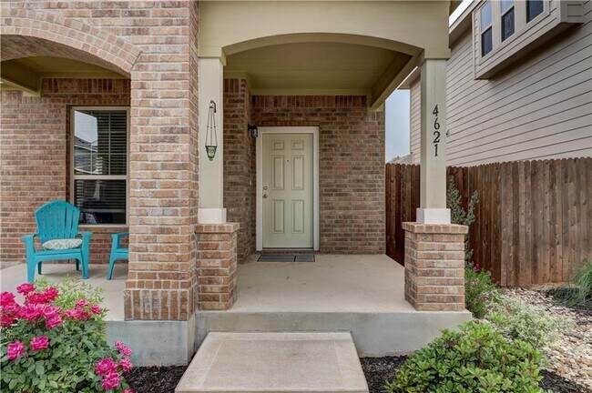Building Photo - 4621 Inicio Ln