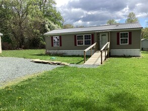 Building Photo - 13242 Mentzer Gap Rd