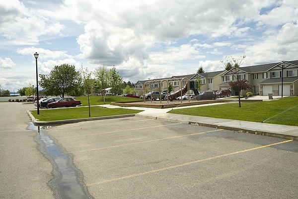 Building Photo - 1473 W Hyacinth Ln