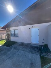 Building Photo - 7665 Chase Rd
