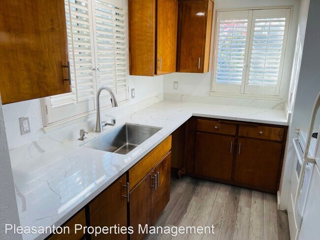 Building Photo - 2 br, 2 bath House - 416 Lancaster Lane