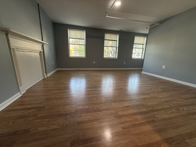 Living Room - 723 S Broadway