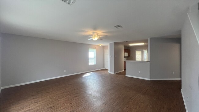 Foto del edificio - 2110 Juniper Dale Dr