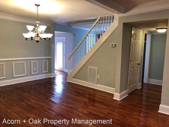 Foto del edificio - 3 br, 2 bath House - 1015 S. Duke St.