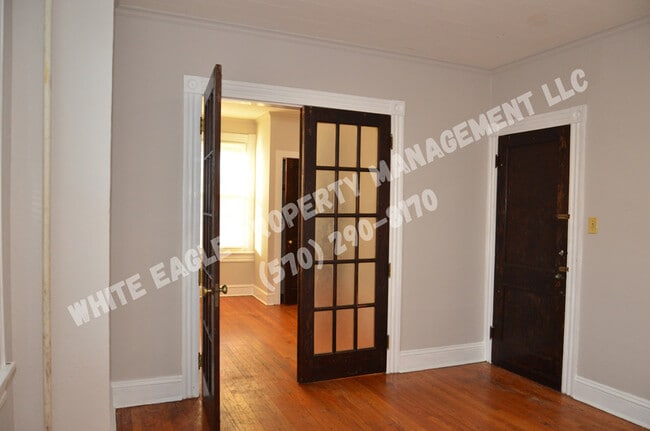 Foto del edificio - 1722 Brick Ave