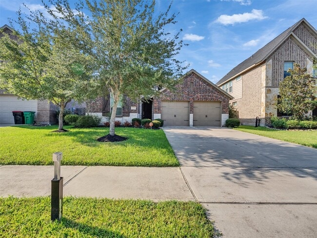 Building Photo - 19719 Lakeside Pointe Ct