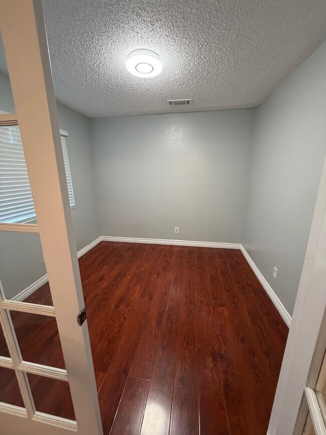 Foto del edificio - Nice home for rent in Hanford