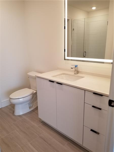Foto del edificio - 788 West Marietta St NW