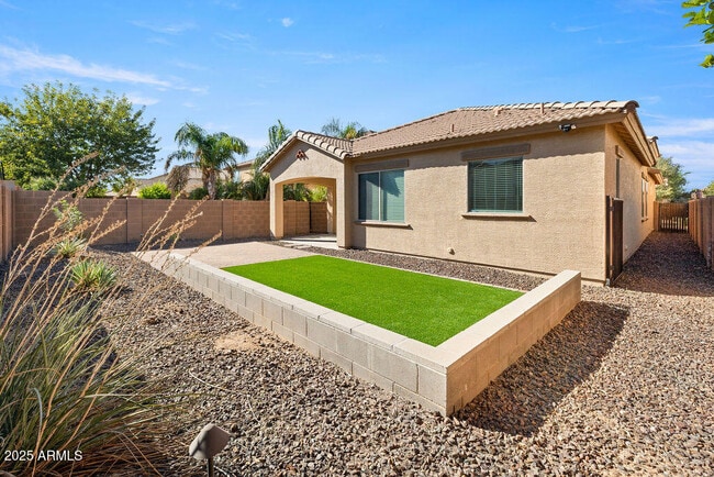 Building Photo - 21853 S 214th St