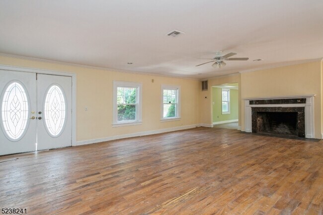 Building Photo - 1118 Woodland Ave