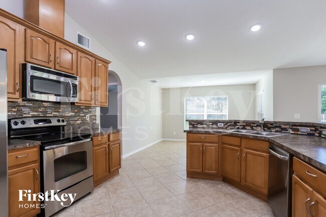 Foto del edificio - 1860 Kim Acres Ln