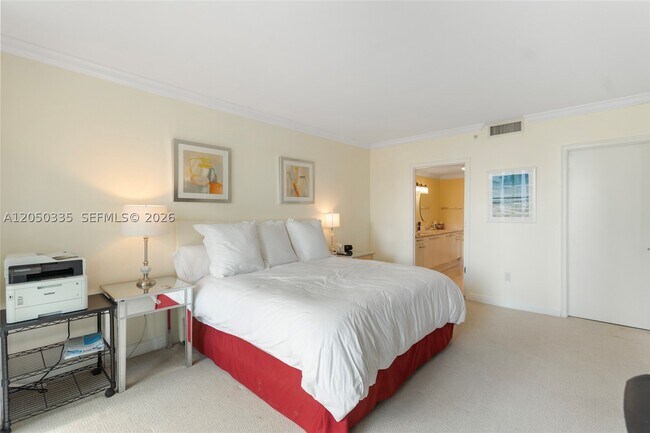 Foto del edificio - 3350 SW 27th Ave