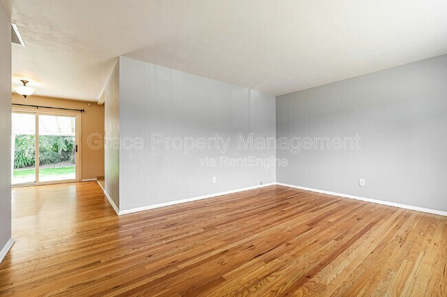 Foto del edificio - 1611 S Julian Way