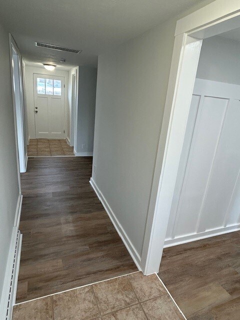 Foto del edificio - 810 Mc Connell St