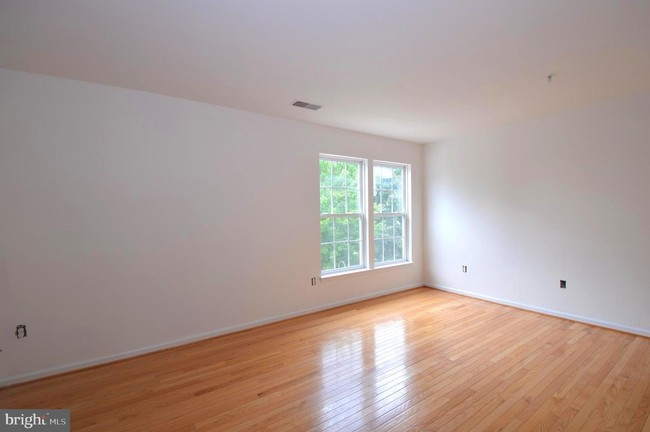 Foto del edificio - 6411 Stockbridge Overlook Ct