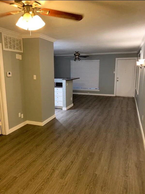Foto del edificio - 4525 Gilbert Ave