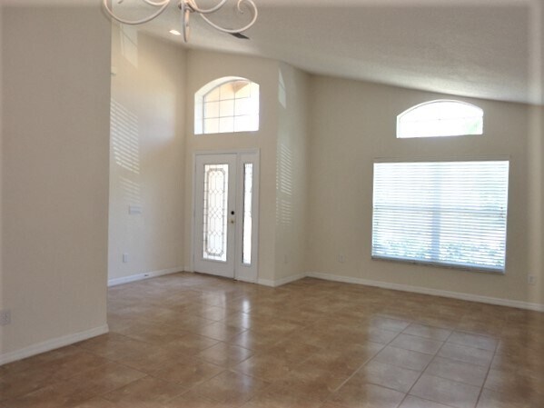 Building Photo - 1220 Willow Branch Drive