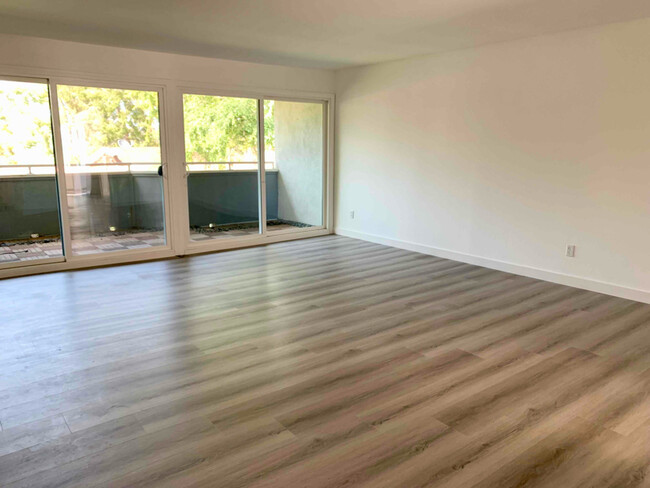 Building Photo - 22325 Caminito Arroyo Seco