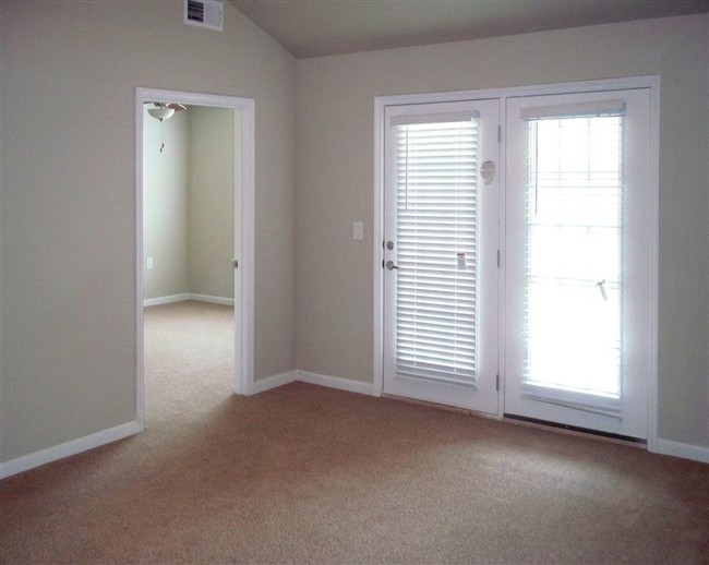 Building Photo - 10701 Richsmith Ln