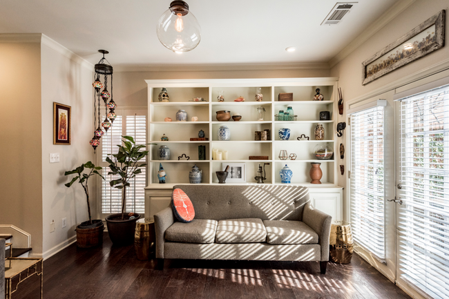 Foto del edificio - 520 N Poplar St
