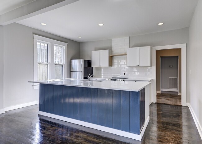 Photo - 316 N 9th St House