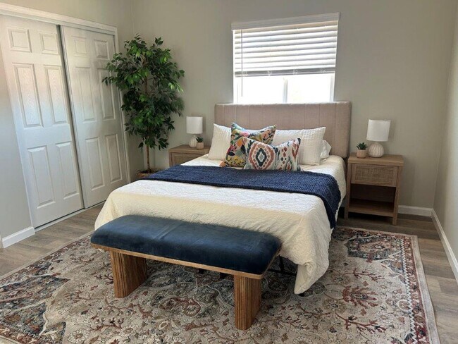 Foto del edificio - Brand New Beautiful 3 Bedroom Home for Rent in Adelanto