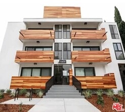 Building Photo - 1609 Veteran Ave