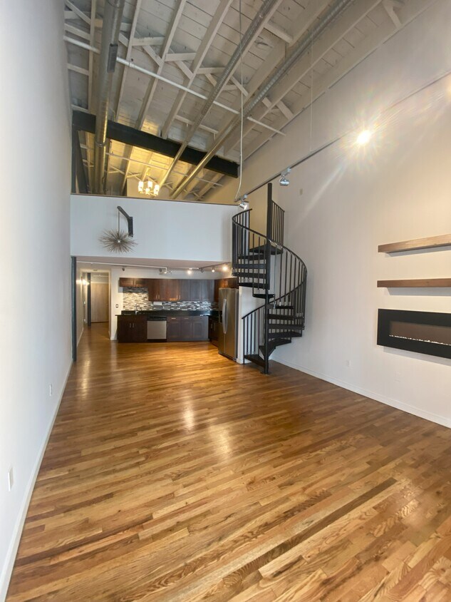 Arts Ave Unit 231 - 231 Rep John Lewis Way N