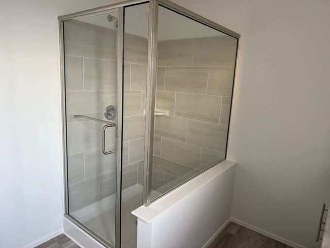 Building Photo - 362 Tahitian Dr