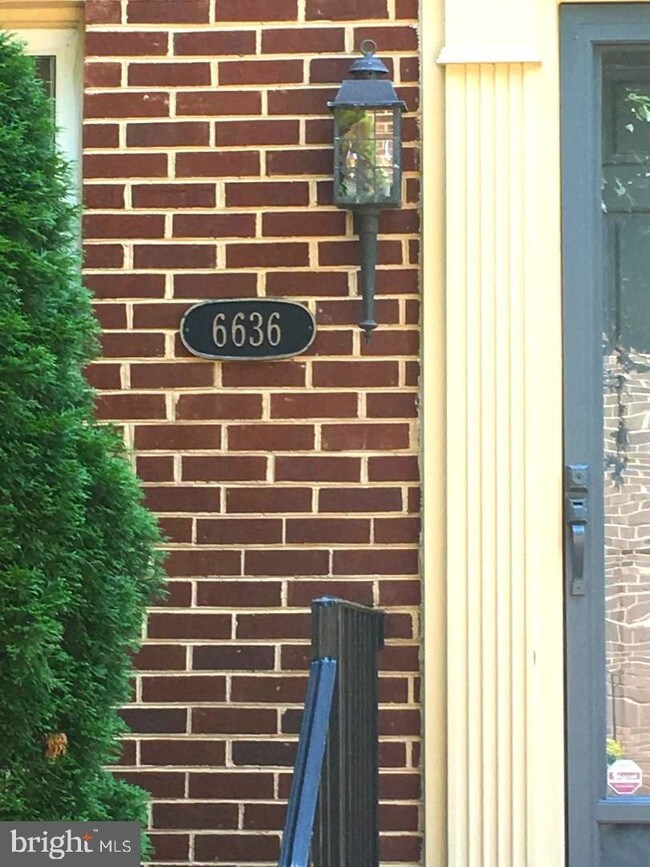 Foto del edificio - 6636 Madison McLean Dr