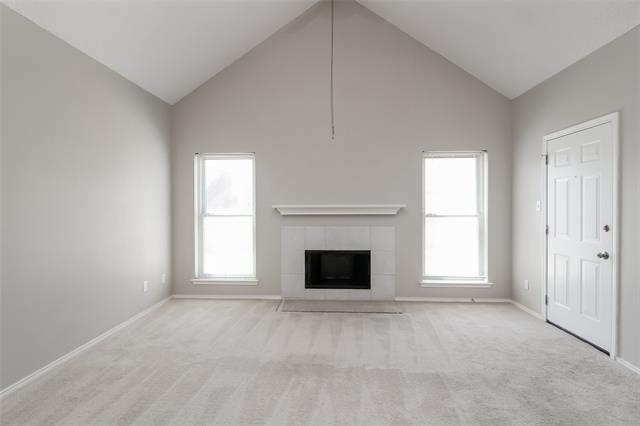 Building Photo - 1404 Chinaberry Dr