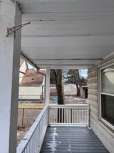 Building Photo - 2003 Willowdale Ave