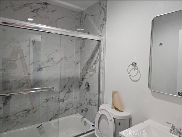 Foto del edificio - 1319 E 59th Pl