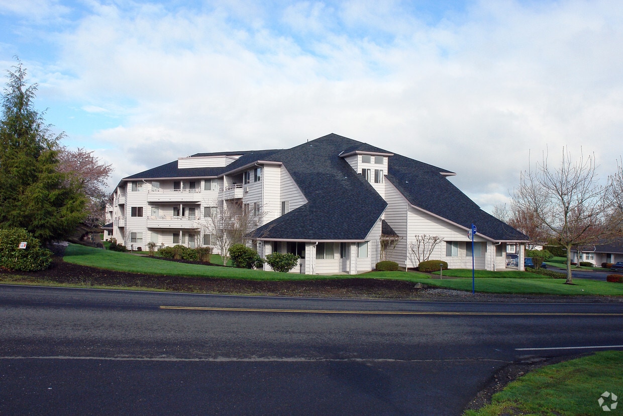 Parkrose Chateau Apartments Portland, OR