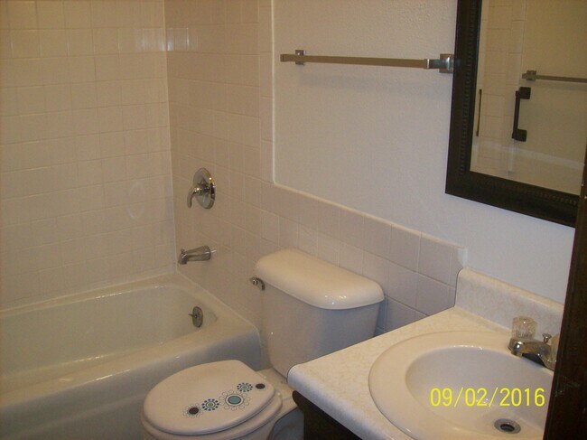 Foto del edificio - 311 3rd St E