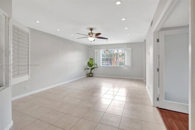 Foto del edificio - 8621 SW 5th St