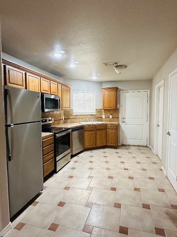 Foto del edificio - 811 S Wyoming Ave