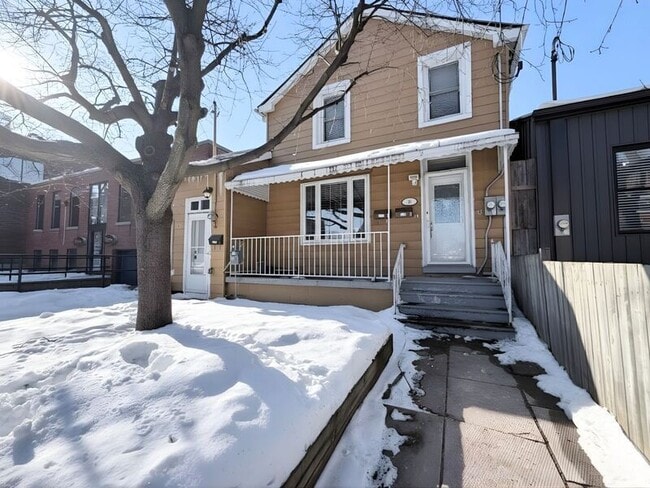 Building Photo - 49 West Avenue N