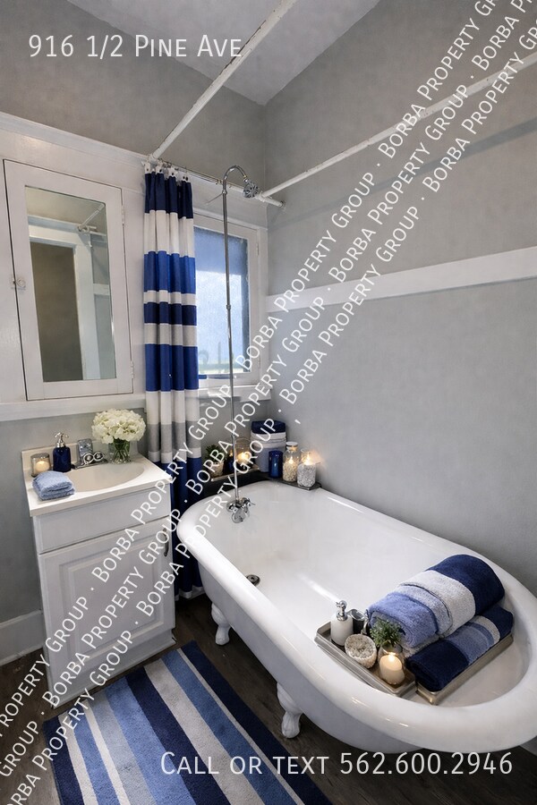 Foto del edificio - 916 1/2 Pine Ave-