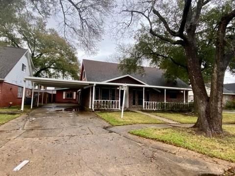 Primary Photo - 2213 Peach Ln