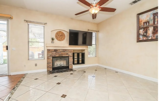 Building Photo - 2055 Keel Ct