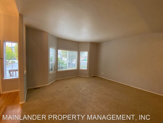 Building Photo - 12327 SW Canvasback Way