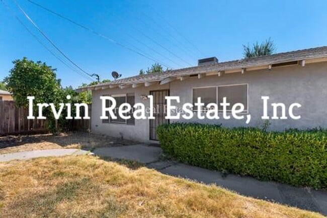 Foto del edificio - 3030 Carver Rd