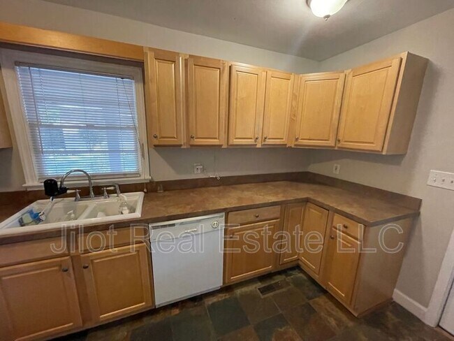 Foto del edificio - 2855 Monticello Pl