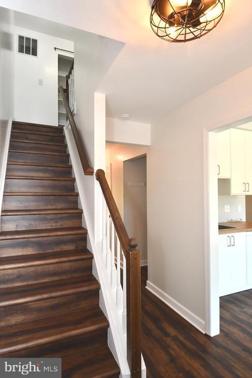 Foto del edificio - 5714 Lofthill Ct