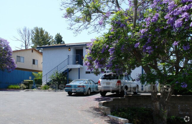 Building Photo - 269 Lado De Loma Dr