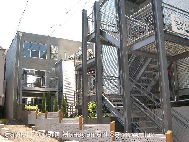 Primary Photo - 2544 NW Vaughn St