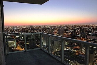 Building Photo - 253 NE 2nd St