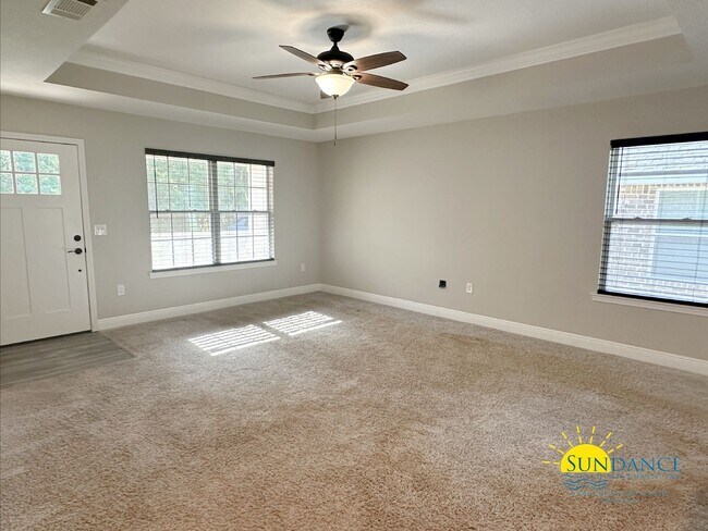 Foto del edificio - Pet Friendly Milton Home, Call Today!