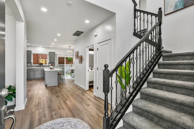Foto del edificio - ? Spacious Snohomish Home with Luxury Features & Room to Live! ?